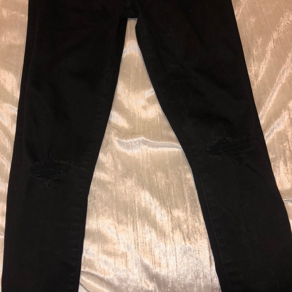 Abercrombie & Fitch Ultra High Rise Skinny Jeans - Picture 3 of 4
